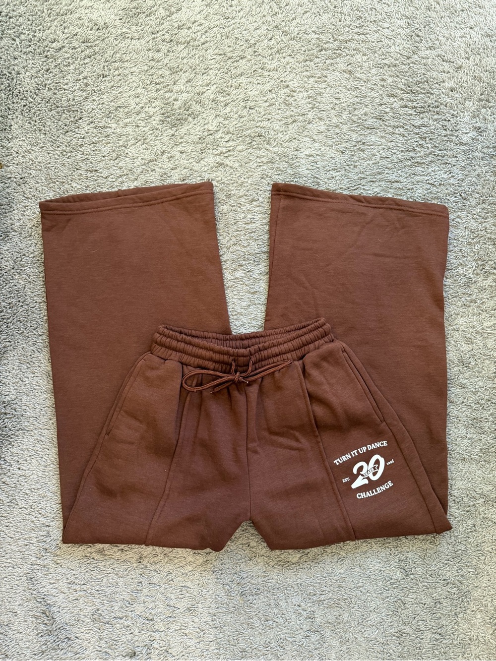 Women's Brown Pull-On Sweatpants with Drawstring Waist